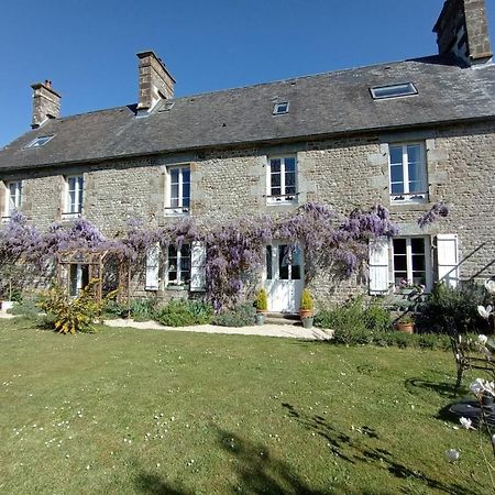 Le Presbytere Beauficel Exterior foto